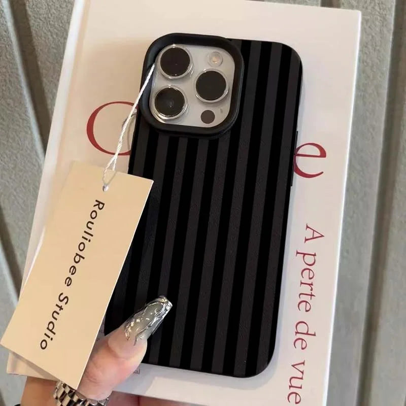 Gestreifte iPhone Hülle – Minimalistisch, alle Modelle