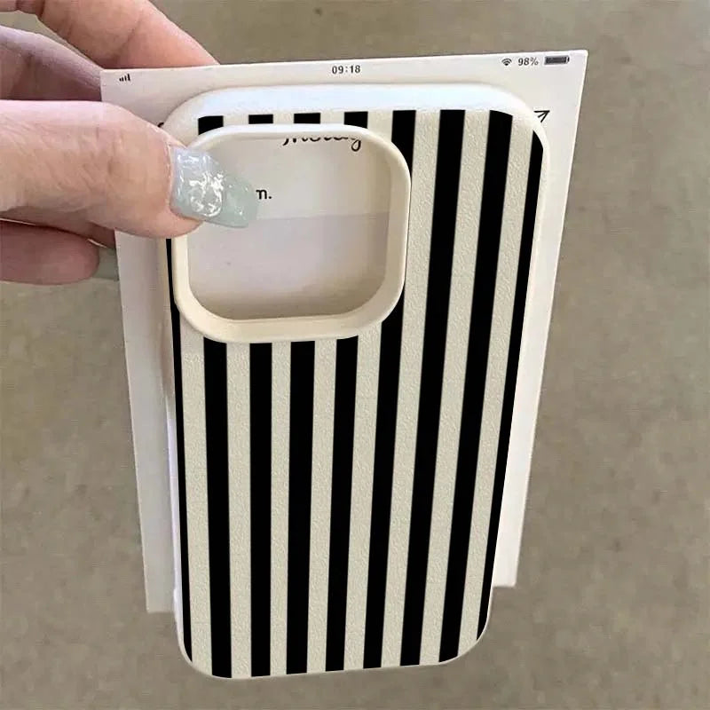 Gestreifte iPhone Hülle – Minimalistisch, alle Modelle